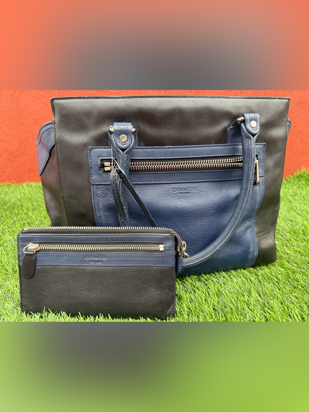 Coach Navy and Black Leather Tote with Matching Wristlet - Picture 1 of 6